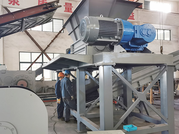 雙軸撕碎機(jī)